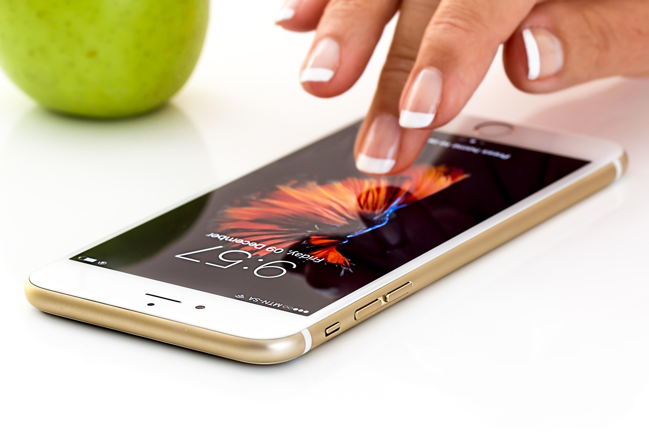 Smartphone used to practise slots with a test ID